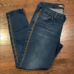 Old navy rockstar 14